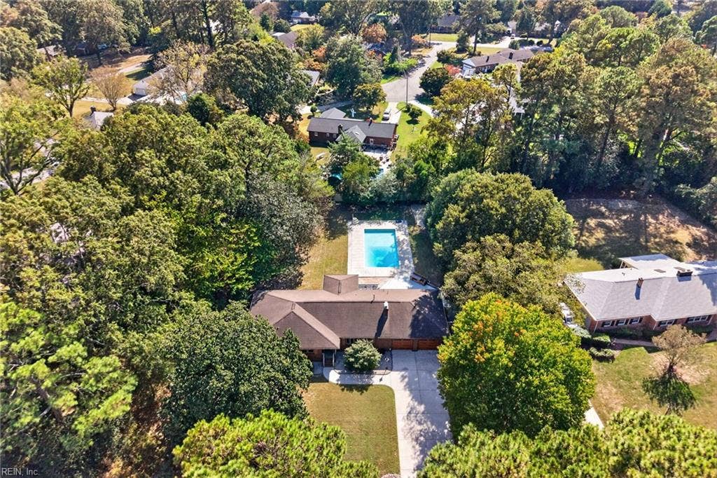 1637 Wakefield Drive, Virginia Beach, VA 23455