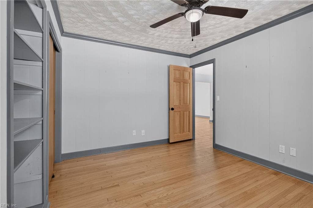 1637 Wakefield Drive, Virginia Beach, VA 23455