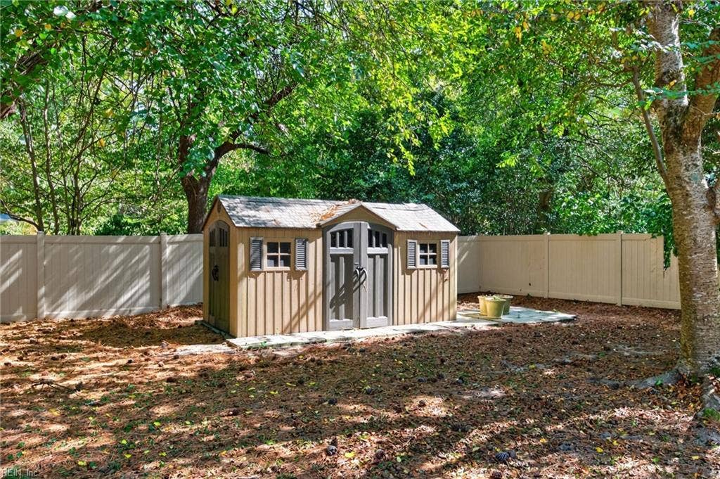 1637 Wakefield Drive, Virginia Beach, VA 23455
