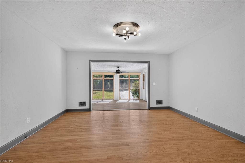 1637 Wakefield Drive, Virginia Beach, VA 23455