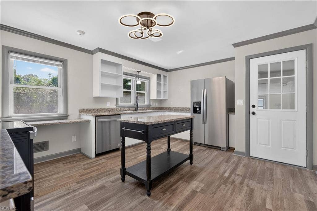1637 Wakefield Drive, Virginia Beach, VA 23455