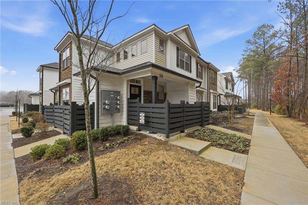 310 Kathy Ann Way W, Carrollton, VA 23314