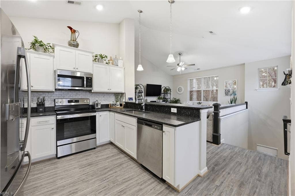310 Kathy Ann Way W, Carrollton, VA 23314