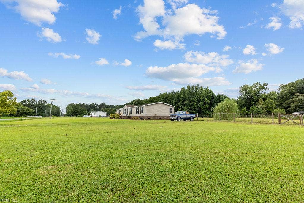 9 Muddy Cross Road, Hobbsville, NC 27946