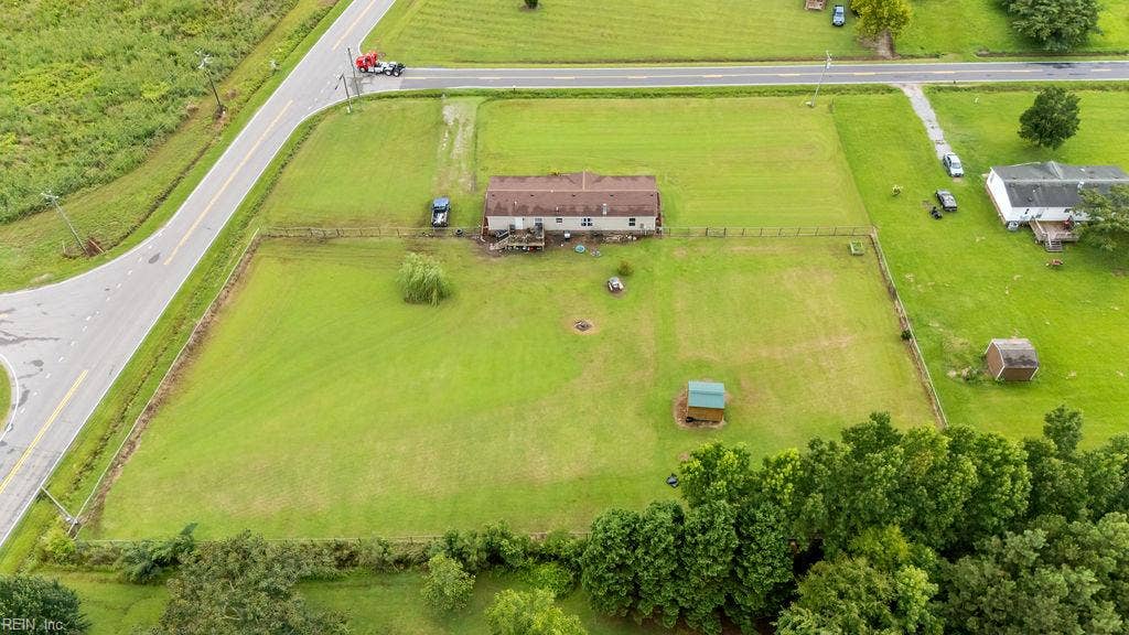9 Muddy Cross Road, Hobbsville, NC 27946