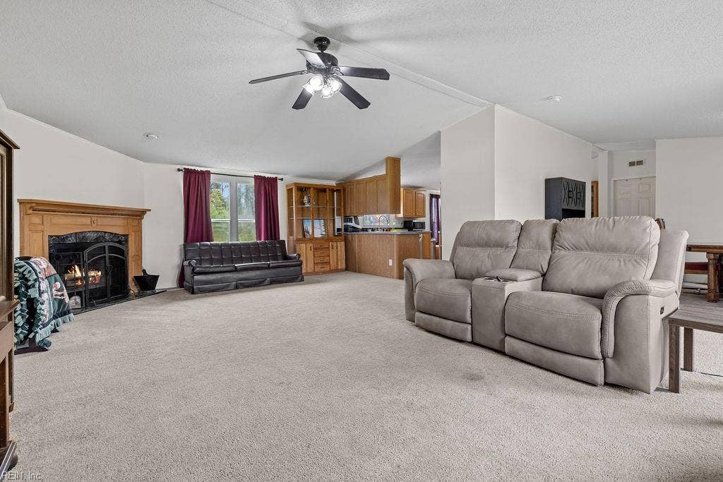 9 Muddy Cross Road, Hobbsville, NC 27946