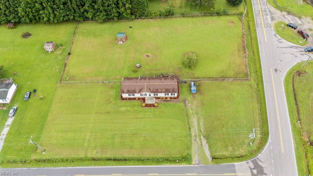 9 Muddy Cross Road, Hobbsville, NC 27946