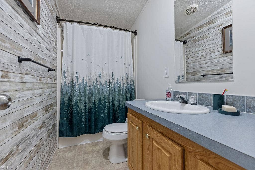 9 Muddy Cross Road, Hobbsville, NC 27946
