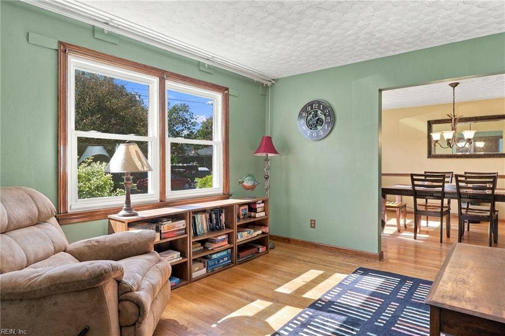 140 Cherry Street, Chesapeake Cottage Co, Norfolk, VA 23503 140 Cherry Street, Chesapeake Cottage Co, Norfolk, VA 23503