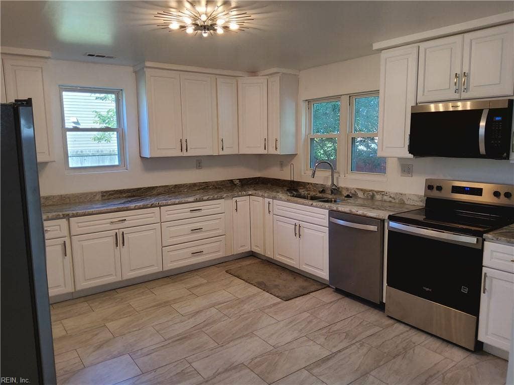 748 C Avenue, Huntersville, Norfolk, VA 23504 748 C Avenue, Huntersville, Norfolk, VA 23504