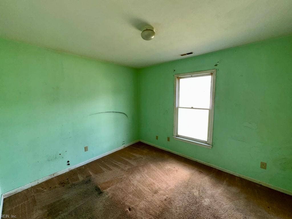 5125 Crabtree Place, Portsmouth, VA 23703 5125 Crabtree Place, Portsmouth, VA 23703