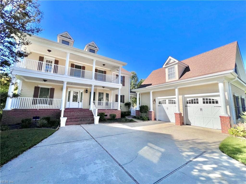 336 Conservation Crossing, Chesapeake, VA 23320