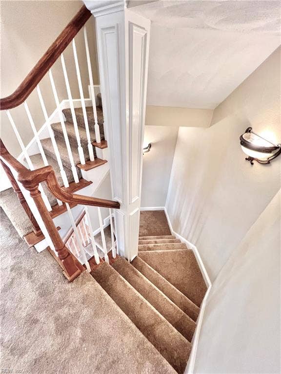 336 Conservation Crossing, Chesapeake, VA 23320