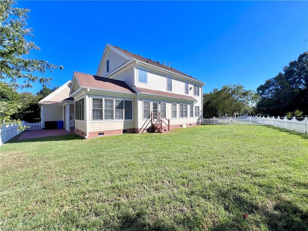 336 Conservation Crossing, Chesapeake, VA 23320