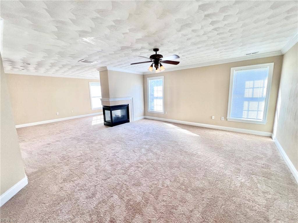 336 Conservation Crossing, Chesapeake, VA 23320