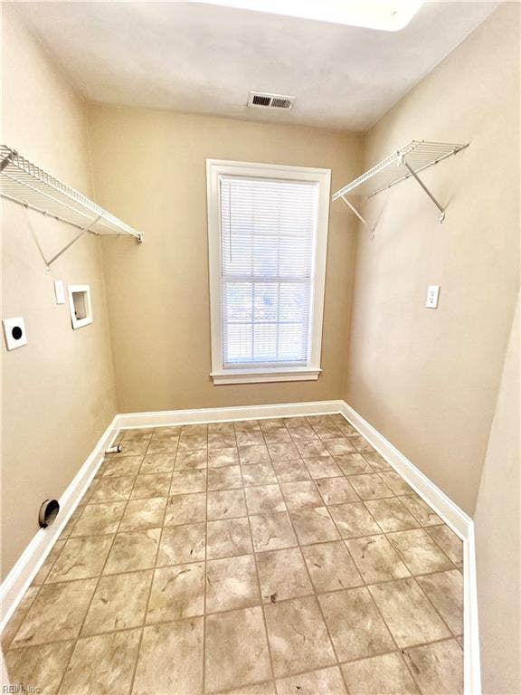 336 Conservation Crossing, Chesapeake, VA 23320