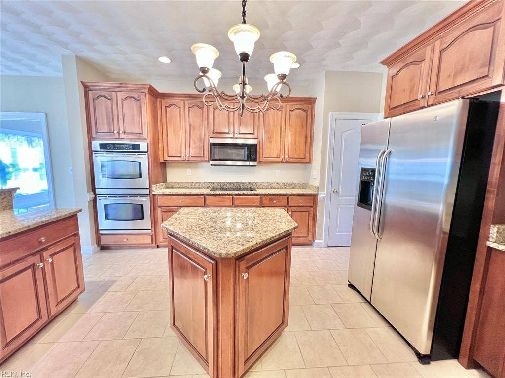336 Conservation Crossing, Chesapeake, VA 23320