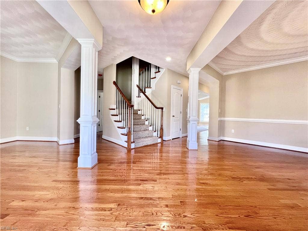 336 Conservation Crossing, Chesapeake, VA 23320