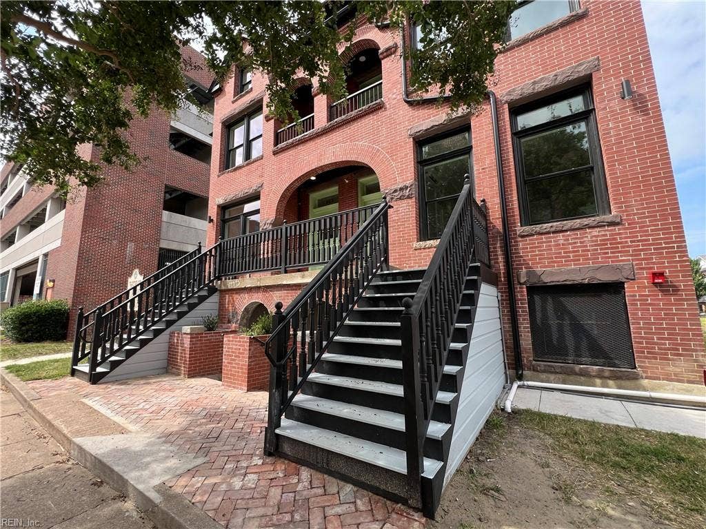 223 29th Street, #101, Newport News, VA 23607 223 29th Street, #101, Newport News, VA 23607