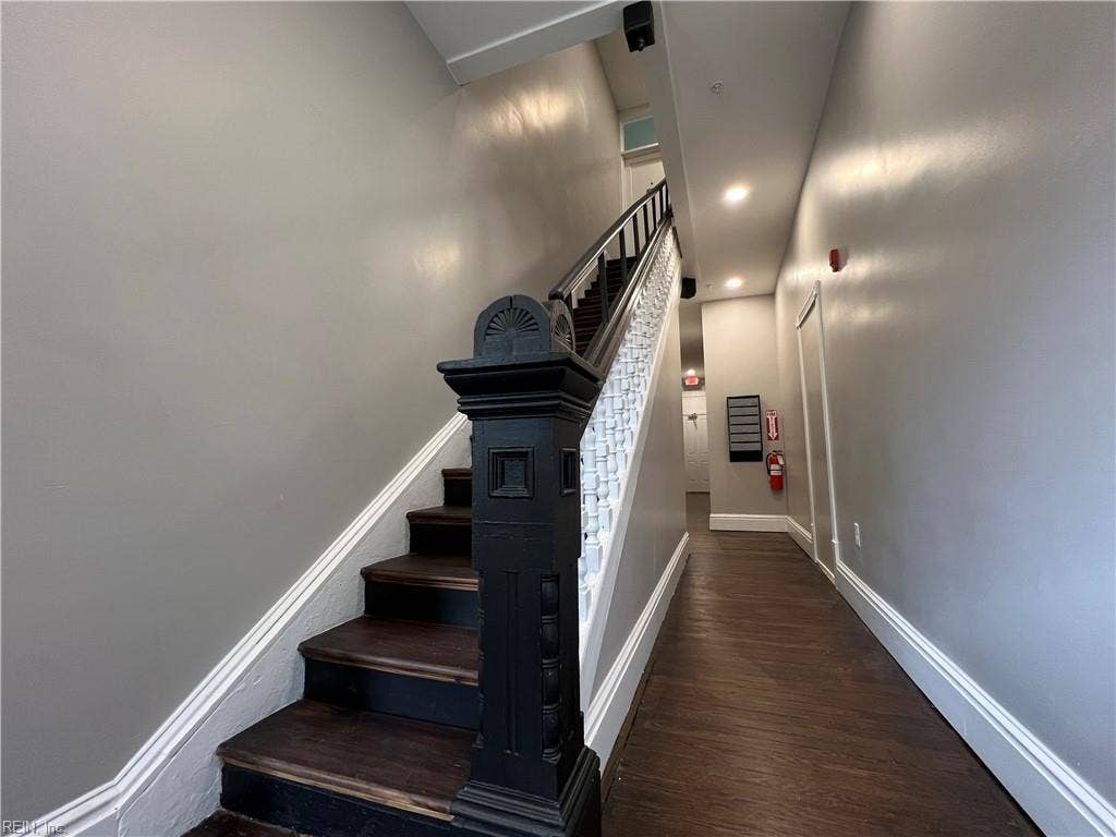 223 29th Street, #101, Newport News, VA 23607 223 29th Street, #101, Newport News, VA 23607