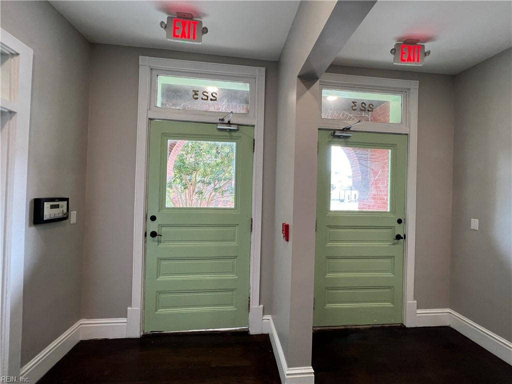223 29th Street, #101, Newport News, VA 23607 223 29th Street, #101, Newport News, VA 23607