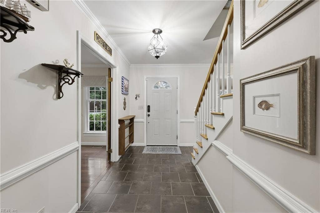 424 Pines Of Warrick Drive, Pines Of Warrick, Chesapeake, VA 23322