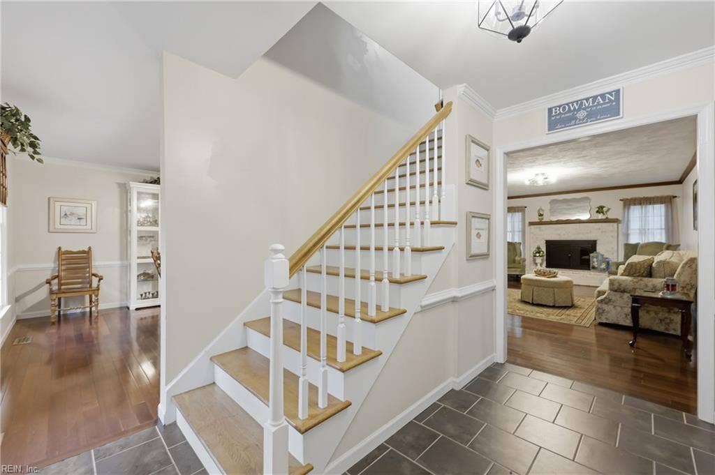 424 Pines Of Warrick Drive, Pines Of Warrick, Chesapeake, VA 23322
