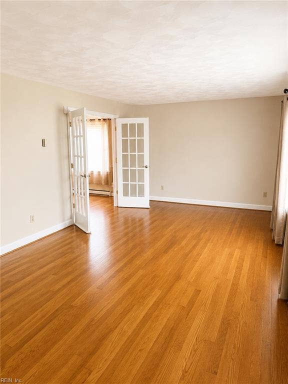 316 Tudor Place, Chesapeake, VA 23325 316 Tudor Place, Chesapeake, VA 23325