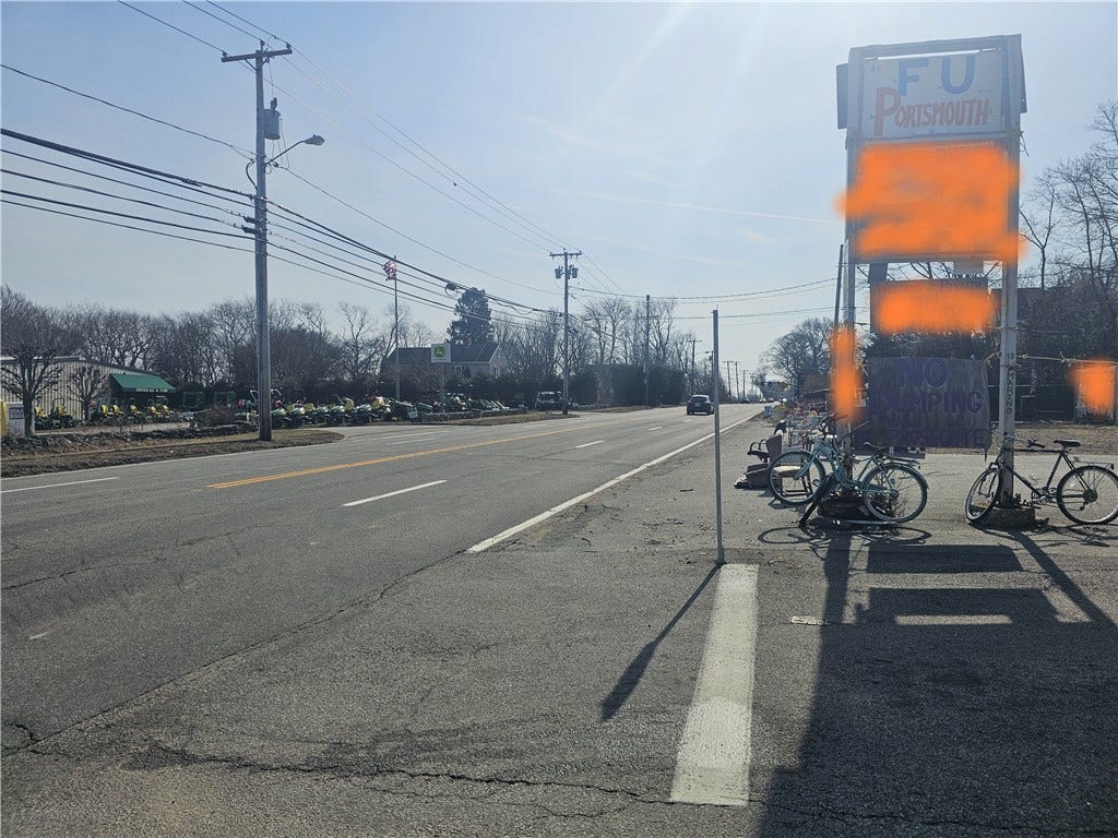 1074 East Main Road, Portsmouth, RI 02871 1074 East Main Road, Portsmouth, RI 02871