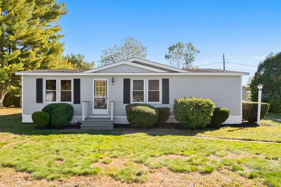 Property photo for 14 Valiant Drive, Coventry, RI
