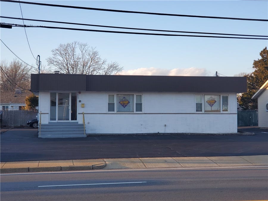 Property photo for 849 post Road, Warwick, RI