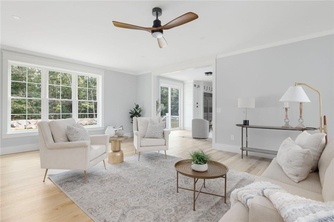 35 Beech Crest Road, East Greenwich, RI 02818