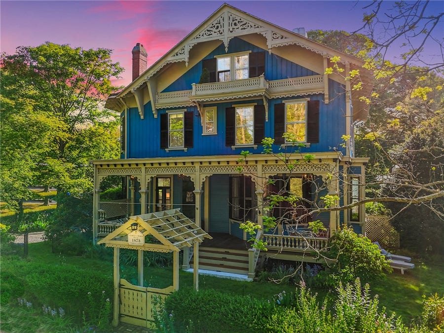 Property photo for 43 Old Beach Road, Newport, RI