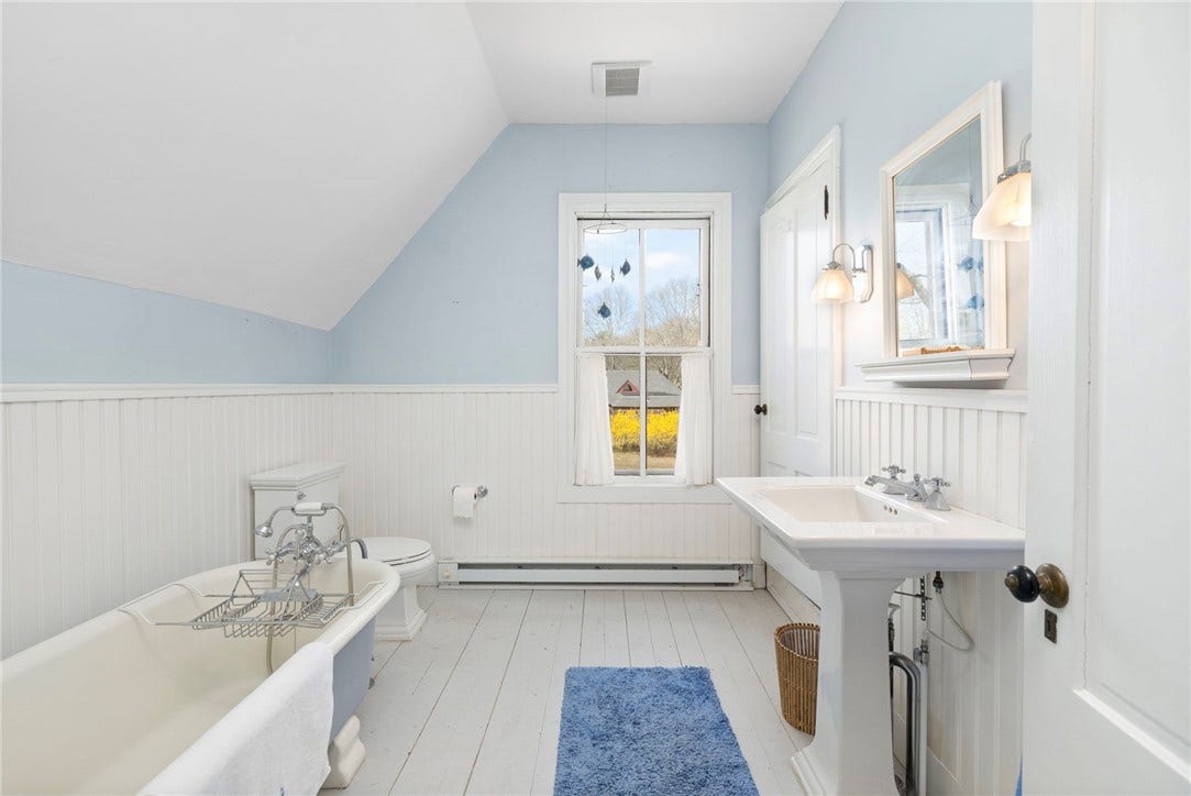 075 Atlantic Avenue, Portsmouth, RI 02872 075 Atlantic Avenue, Portsmouth, RI 02872