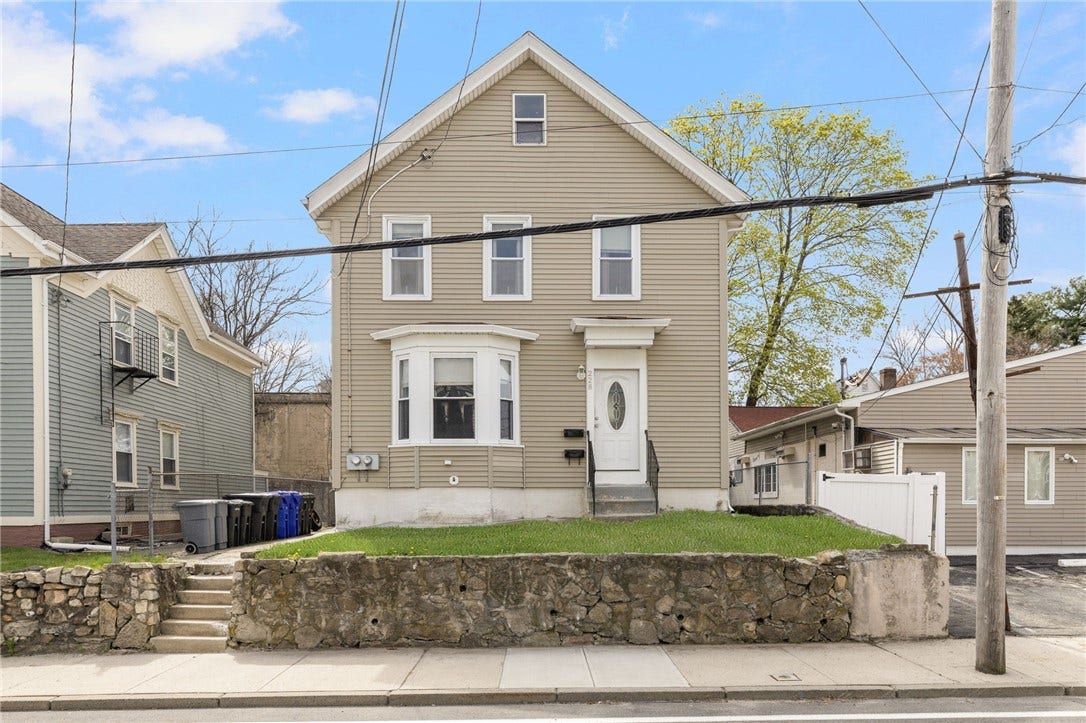 228 Woonasquatucket Avenue, North Providence, RI 02911 228 Woonasquatucket Avenue, North Providence, RI 02911