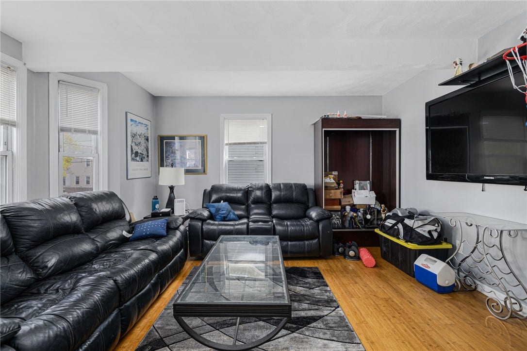 228 Woonasquatucket Avenue, North Providence, RI 02911 228 Woonasquatucket Avenue, North Providence, RI 02911