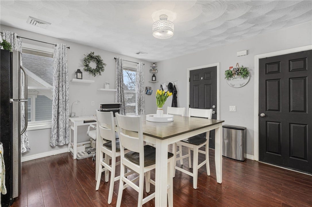 228 Woonasquatucket Avenue, North Providence, RI 02911 228 Woonasquatucket Avenue, North Providence, RI 02911