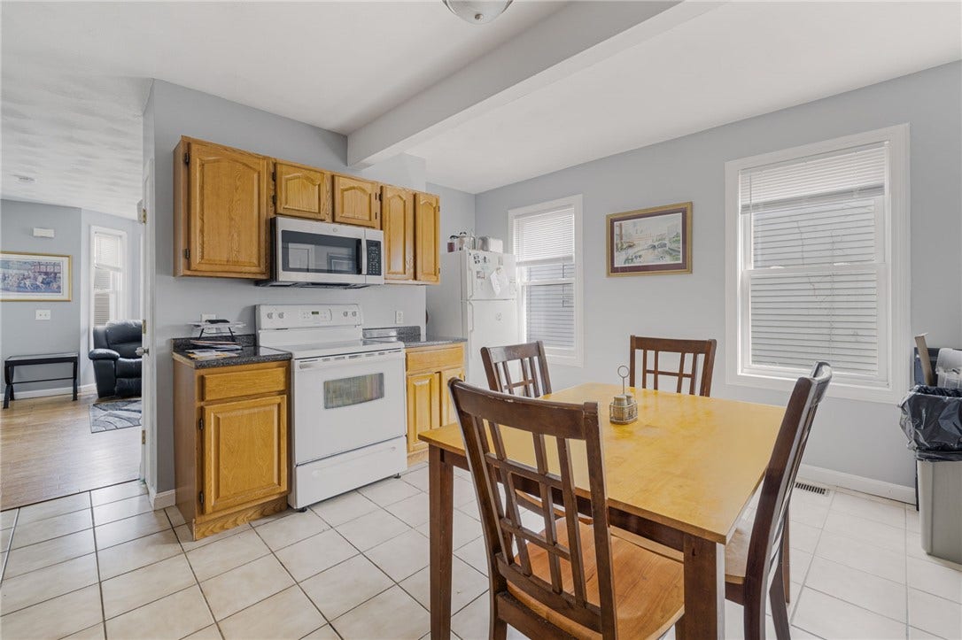 228 Woonasquatucket Avenue, North Providence, RI 02911 228 Woonasquatucket Avenue, North Providence, RI 02911