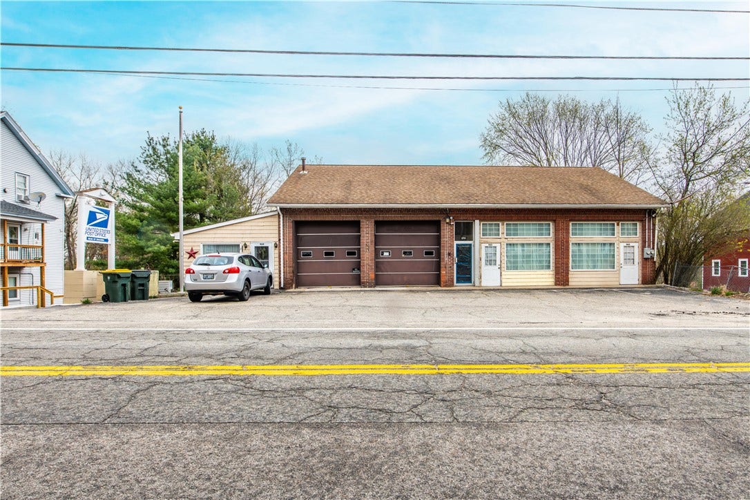 963 Victory Highway, Burrillville, RI 02839