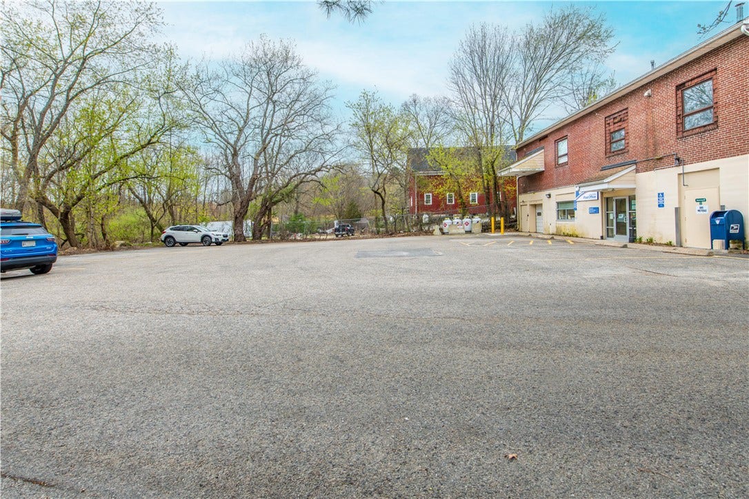 963 Victory Highway, Burrillville, RI 02839