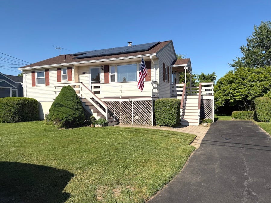 Property photo for 15 Casey Drive, Middletown, RI