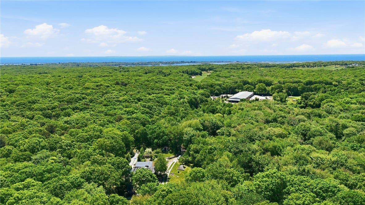 160 Ross Hill Road, Charlestown, RI 02813 160 Ross Hill Road, Charlestown, RI 02813