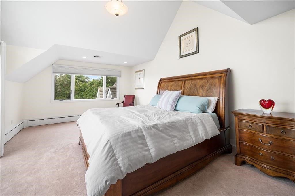 205 Indian Avenue, Portsmouth, RI 02871 205 Indian Avenue, Portsmouth, RI 02871