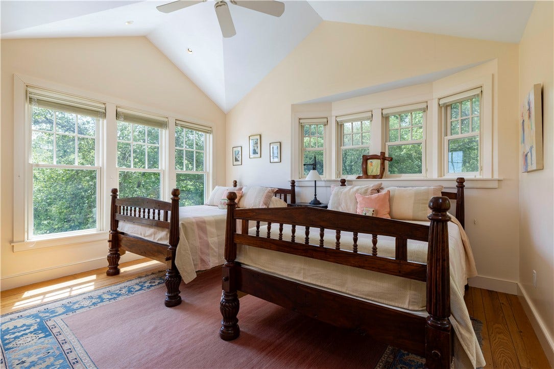 137 Cove Point East, Charlestown, RI 02813 137 Cove Point East, Charlestown, RI 02813