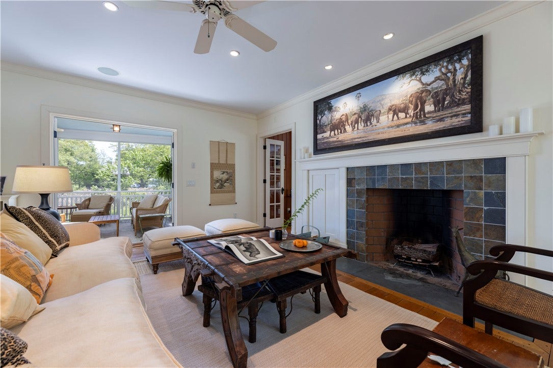 137 Cove Point East, Charlestown, RI 02813 137 Cove Point East, Charlestown, RI 02813