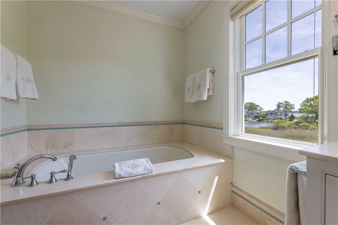 137 Cove Point East, Charlestown, RI 02813 137 Cove Point East, Charlestown, RI 02813