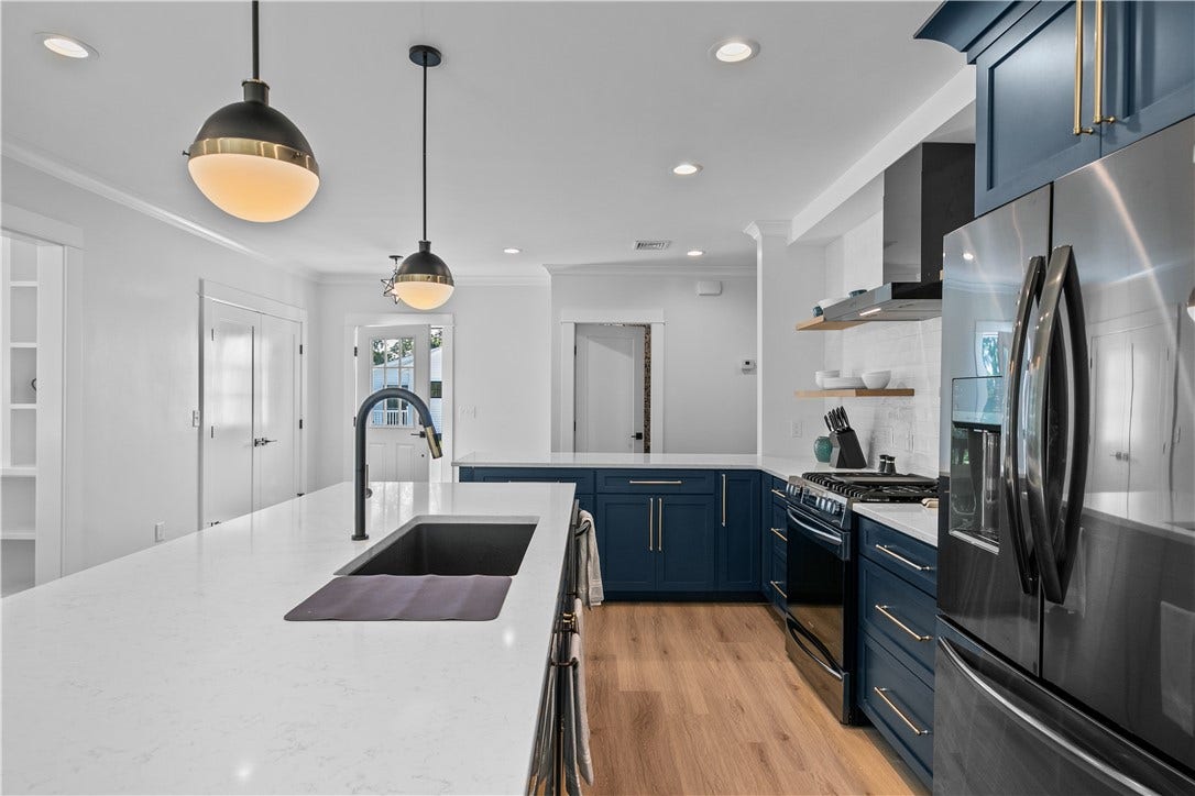561 Bristol Ferry Road, #B, Portsmouth, RI 02871 561 Bristol Ferry Road, #B, Portsmouth, RI 02871