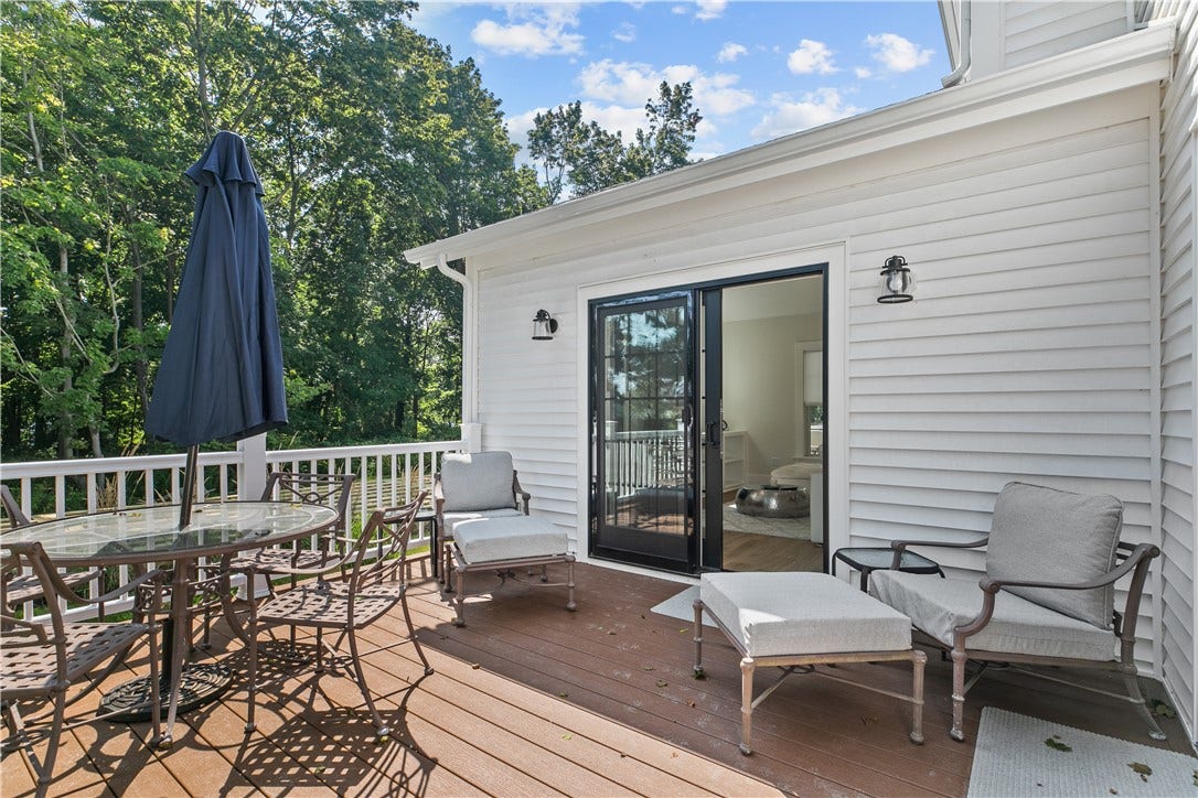 561 Bristol Ferry Road, #B, Portsmouth, RI 02871 561 Bristol Ferry Road, #B, Portsmouth, RI 02871