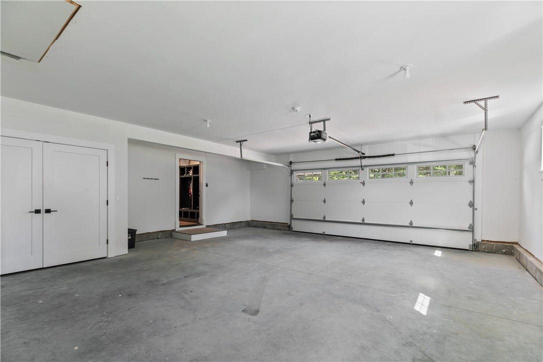 561 Bristol Ferry Road, #B, Portsmouth, RI 02871 561 Bristol Ferry Road, #B, Portsmouth, RI 02871