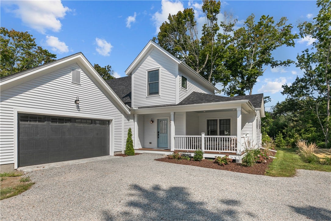 561 Bristol Ferry Road, #B, Portsmouth, RI 02871 561 Bristol Ferry Road, #B, Portsmouth, RI 02871